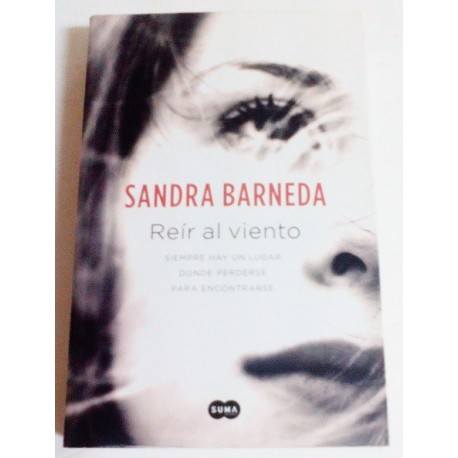 REÍR AL VIENTO